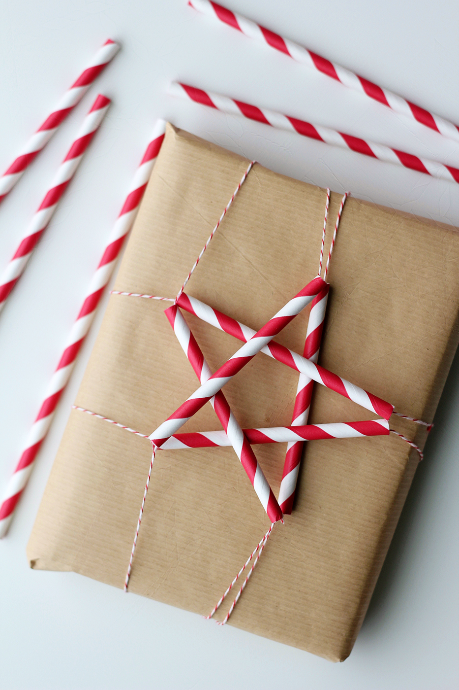 Christmas Stars Paper Straws - 25 Pieces – TheCloudFactory